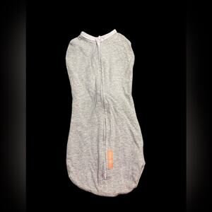 SwaddleMe Two Way Zip Up Swaddle Size Small Medium Gray NWOT